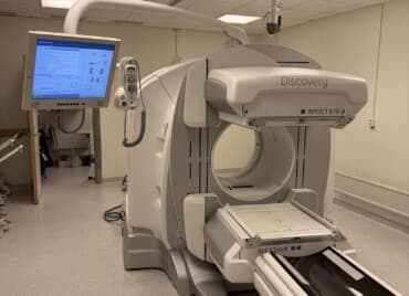 SPECT/CT система GE Discovery NM/CT 670